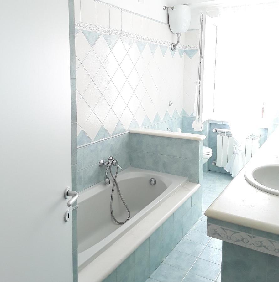 Casa Vacanze Gala Fiumicino Eksteriør billede